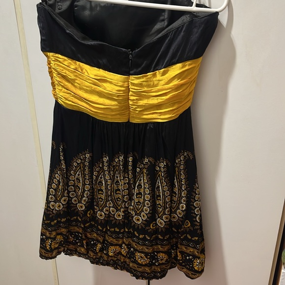 Silk Bebe mini Dress - Picture 5 of 10